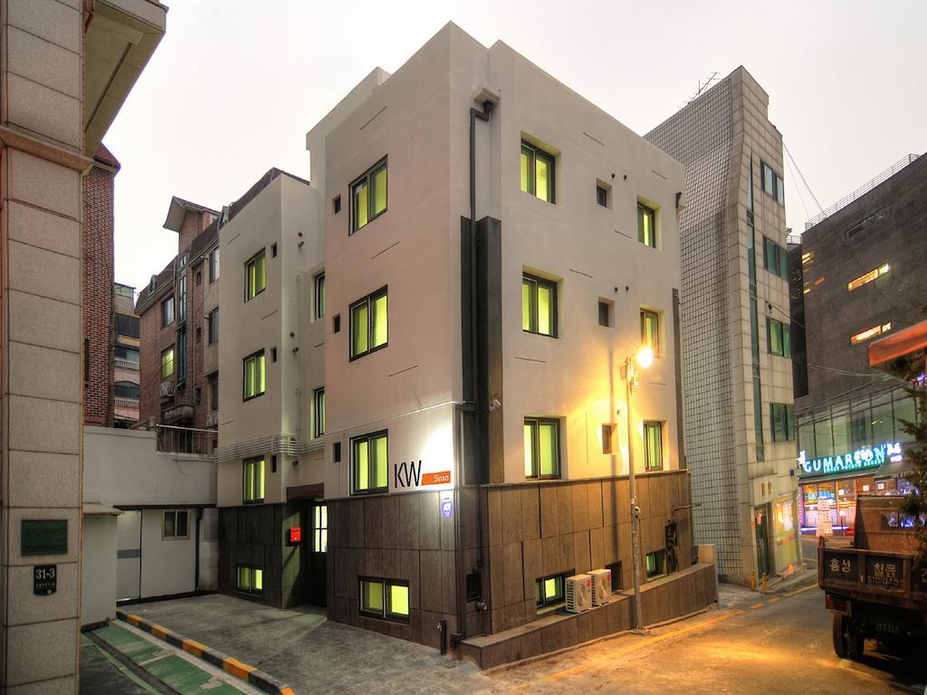 Hostel Kw Sinsa Сеул Екстер'єр фото
