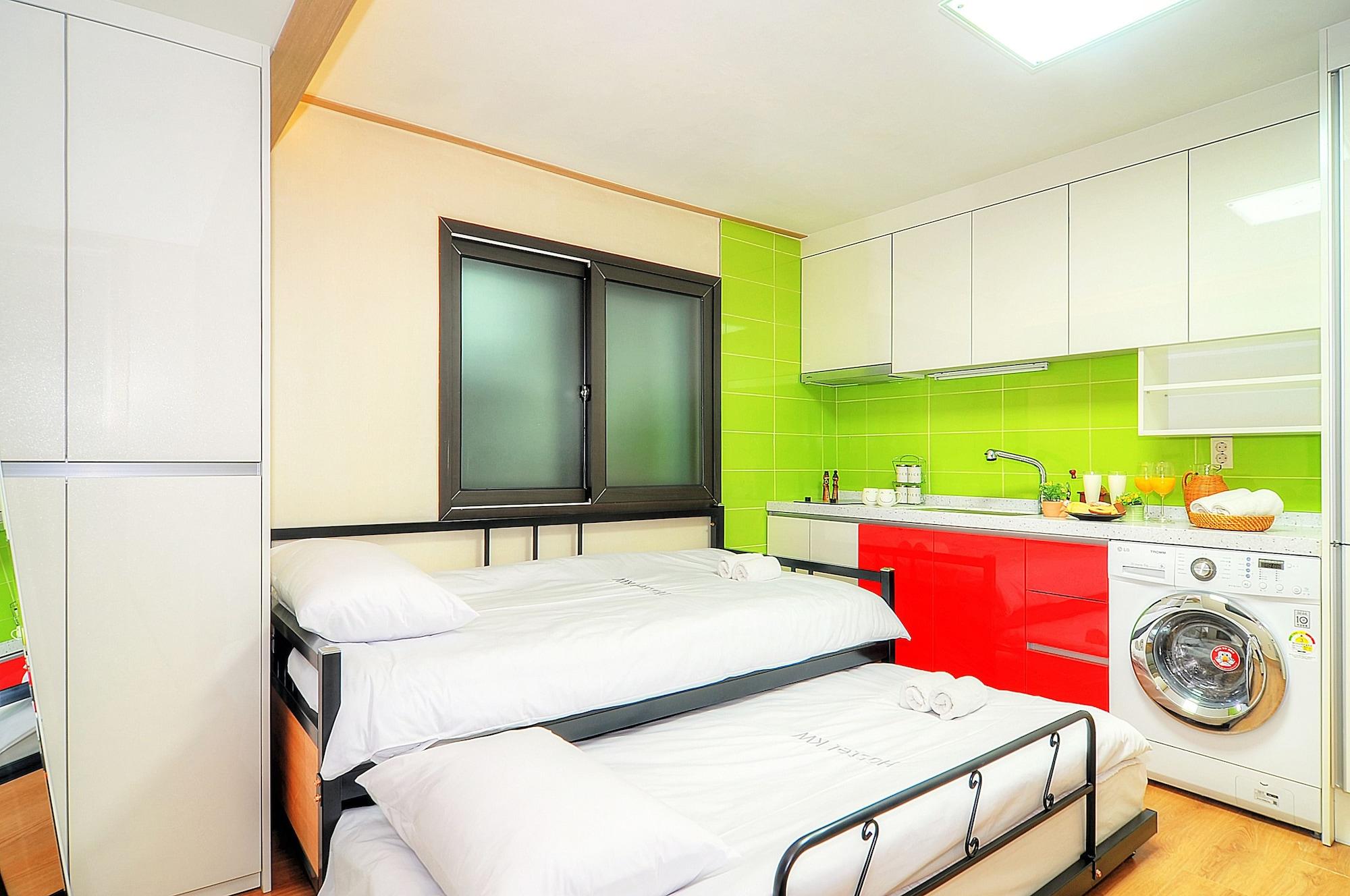 Hostel Kw Sinsa Сеул Екстер'єр фото